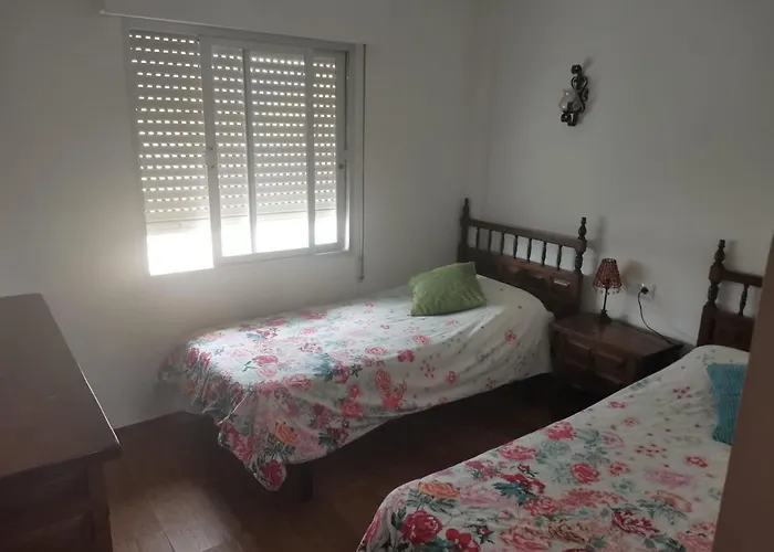 La Cenia מלון דניה